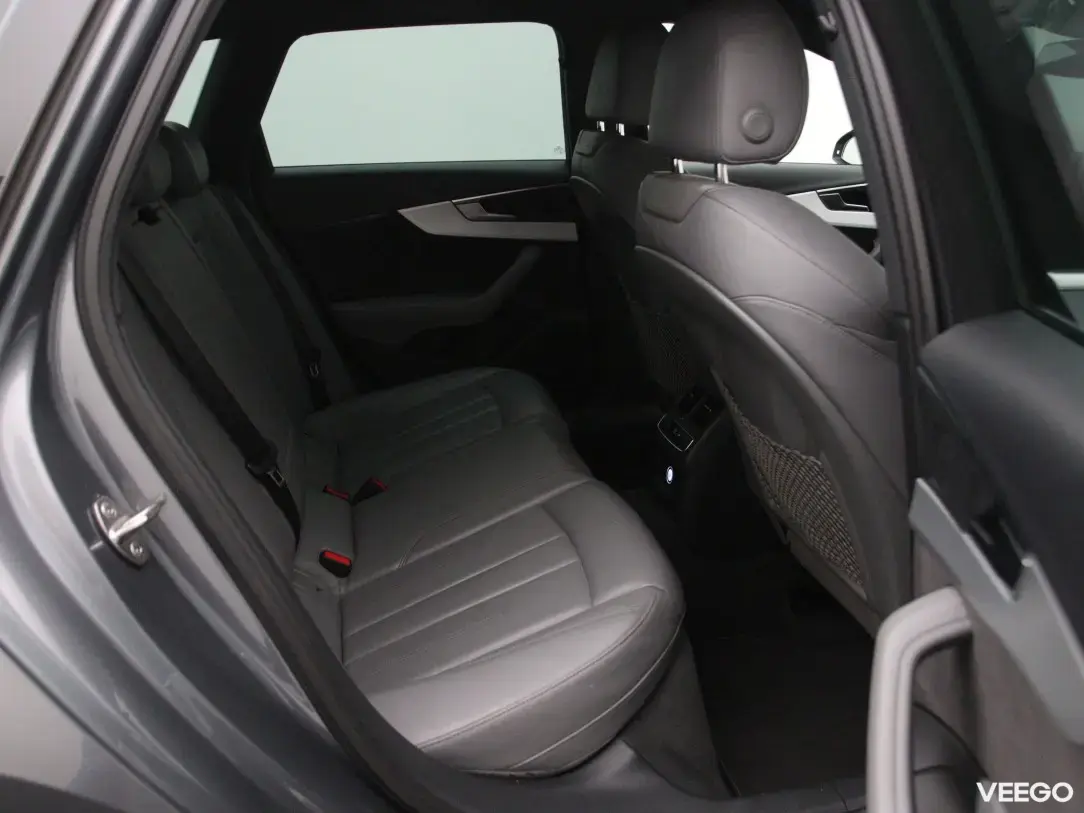 Audi A4 2 140kW
