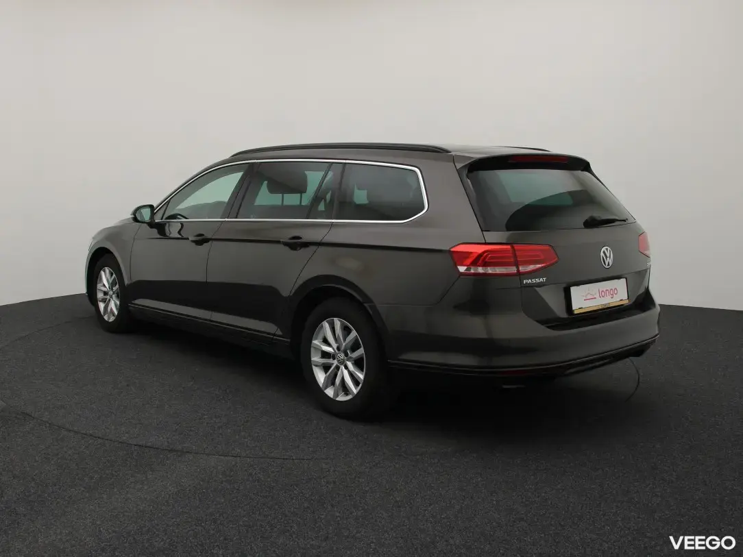 Volkswagen Passat 2 110kW
