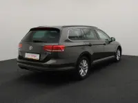 Volkswagen Passat 2 110kW thumbnail