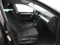 Volkswagen Passat 2 110kW thumbnail