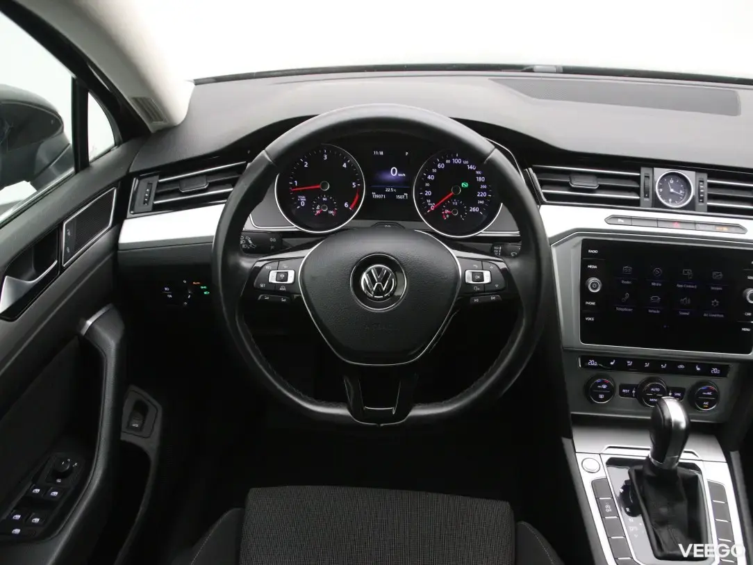 Volkswagen Passat 2 110kW