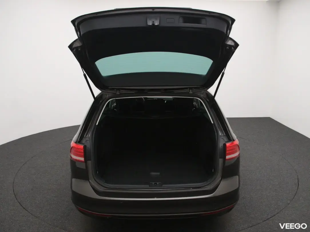 Volkswagen Passat 2 110kW