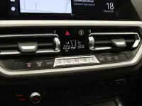 BMW 320 2 120kW thumbnail
