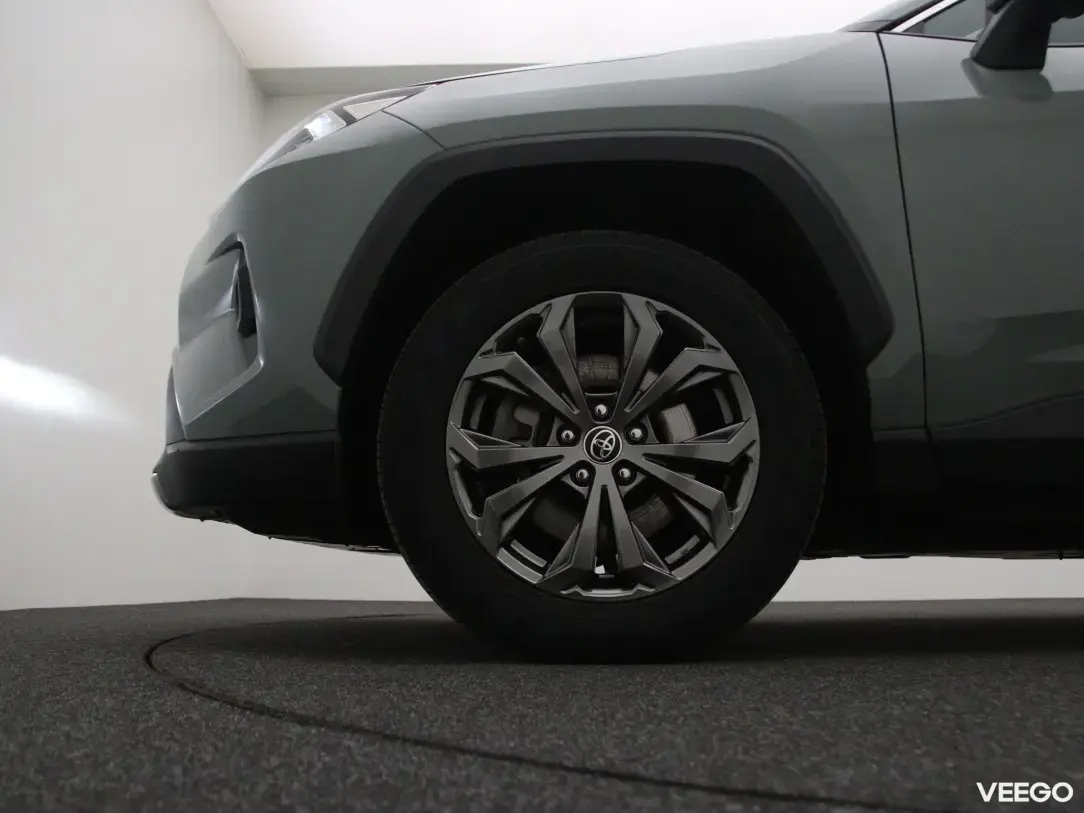 Toyota rav-4 2.5 131kW