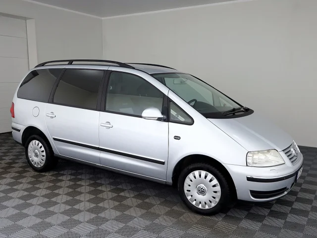 Image of Volkswagen Sharan 2.0 104kW
