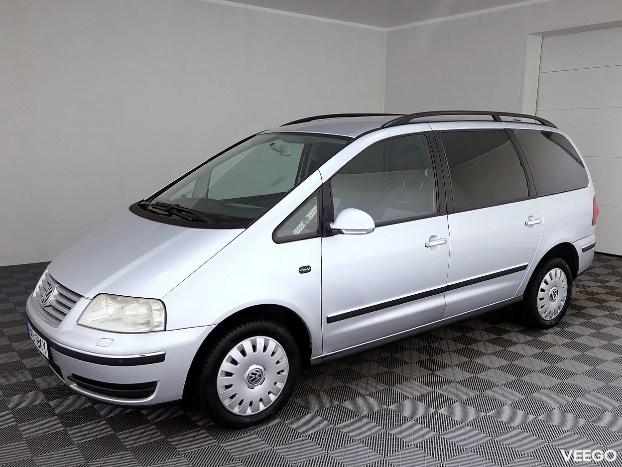 Volkswagen Sharan 2.0 104kW