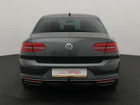 Volkswagen Passat 1.4 160kW thumbnail