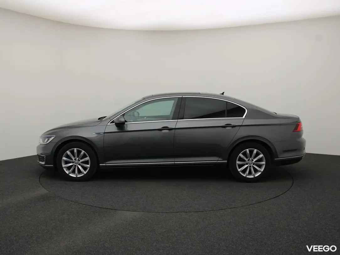 Volkswagen Passat 1.4 160kW