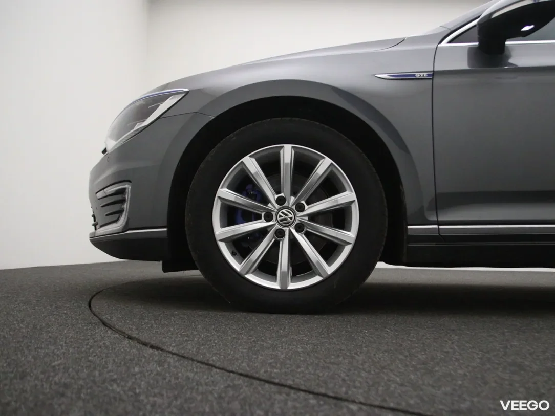Volkswagen Passat 1.4 160kW