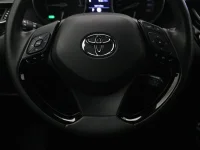 Toyota C-HR 1.8 90kW thumbnail