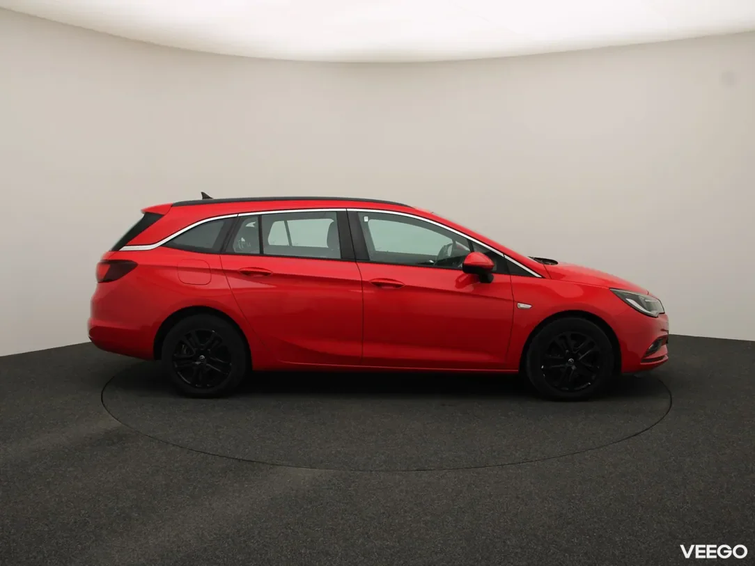 Opel Astra 1.6 81kW