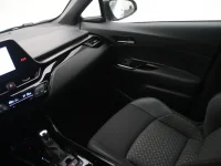 Toyota C-HR 1.8 90kW thumbnail