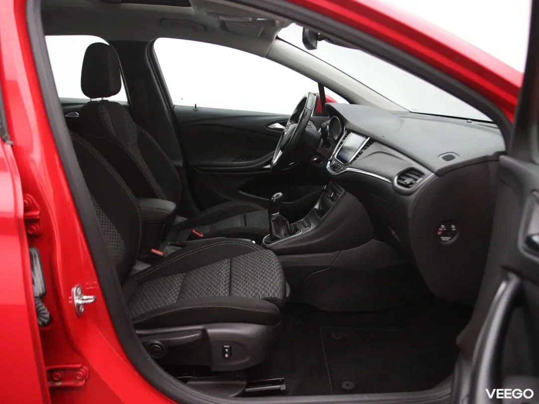 Opel Astra 1.6 81kW