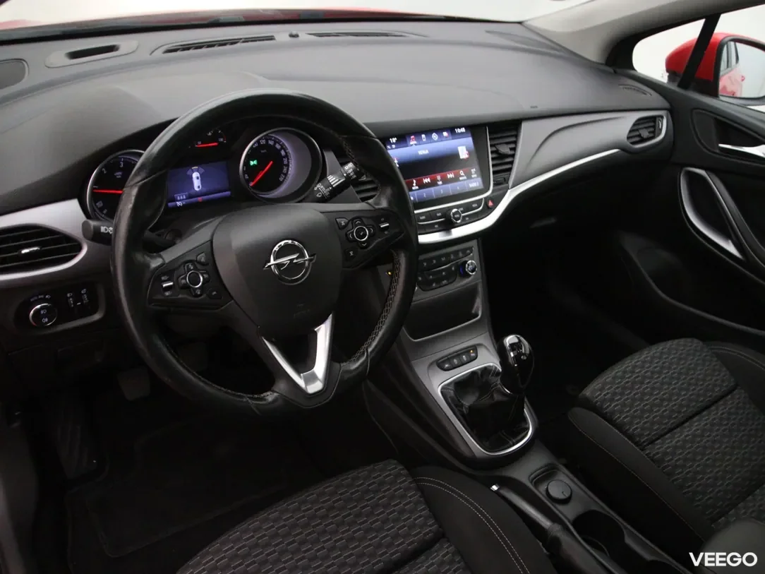 Opel Astra 1.6 81kW