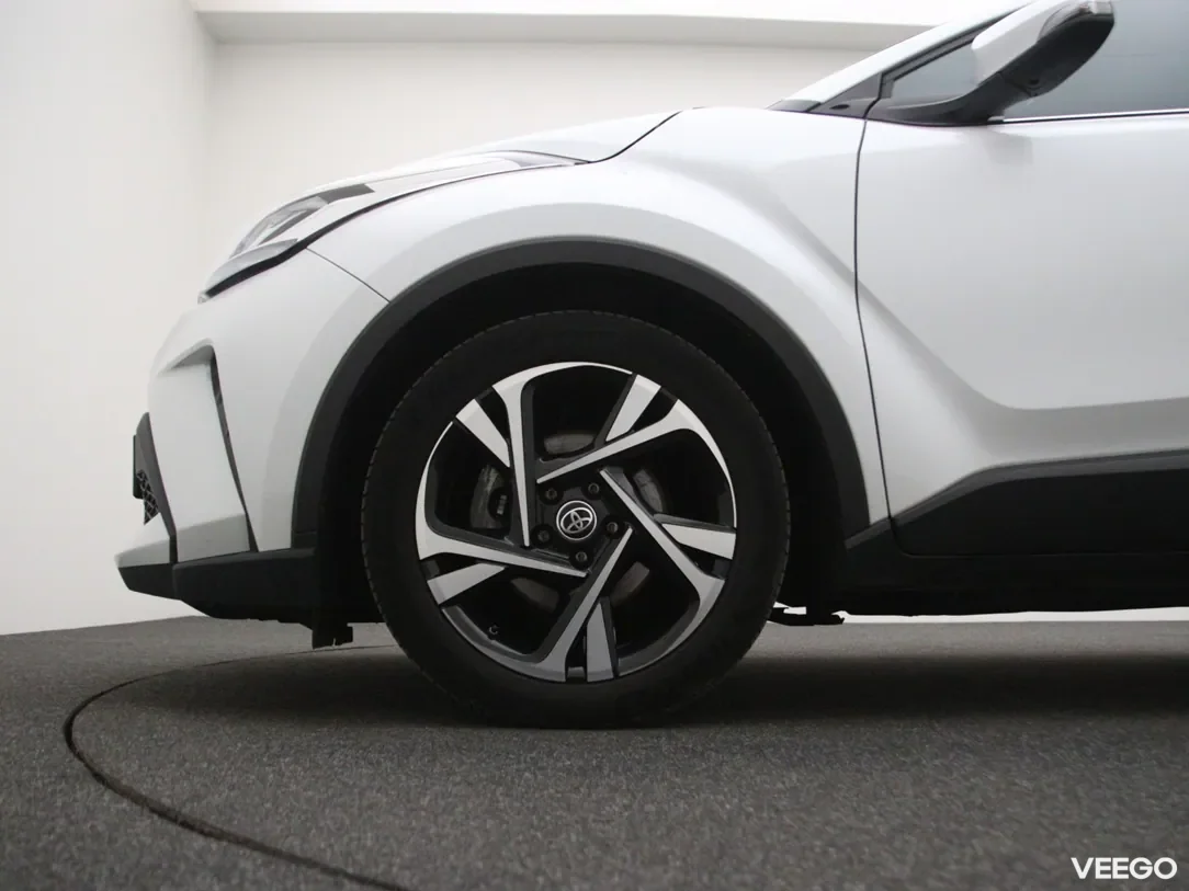 Toyota C-HR 1.8 90kW