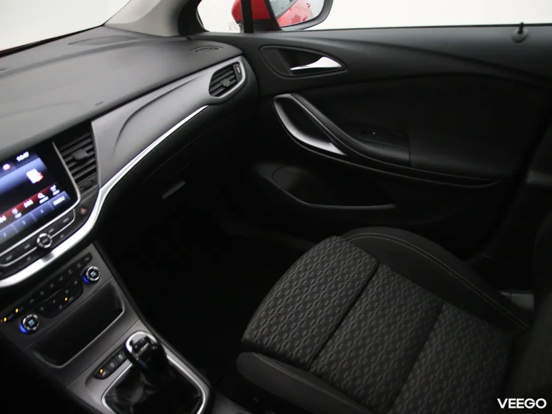 Opel Astra 1.6 81kW