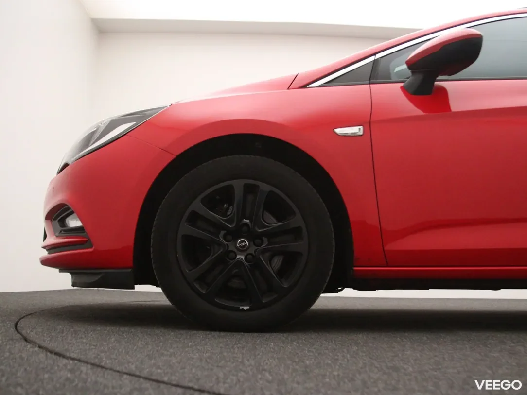 Opel Astra 1.6 81kW