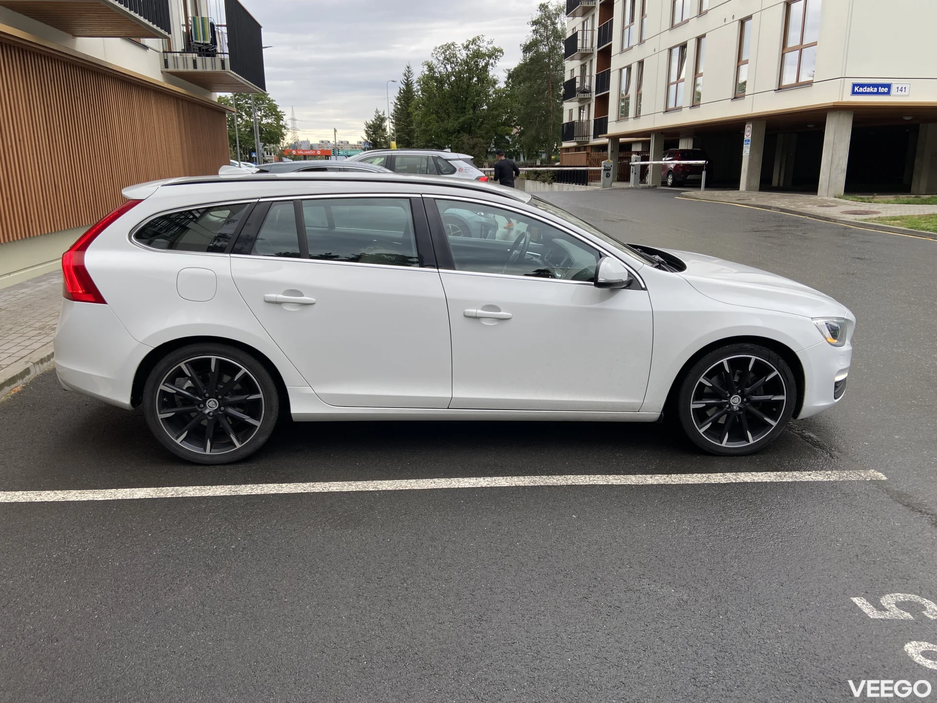 Volvo V60 2.4 133kW