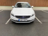 Volvo V60 2.4 133kW thumbnail