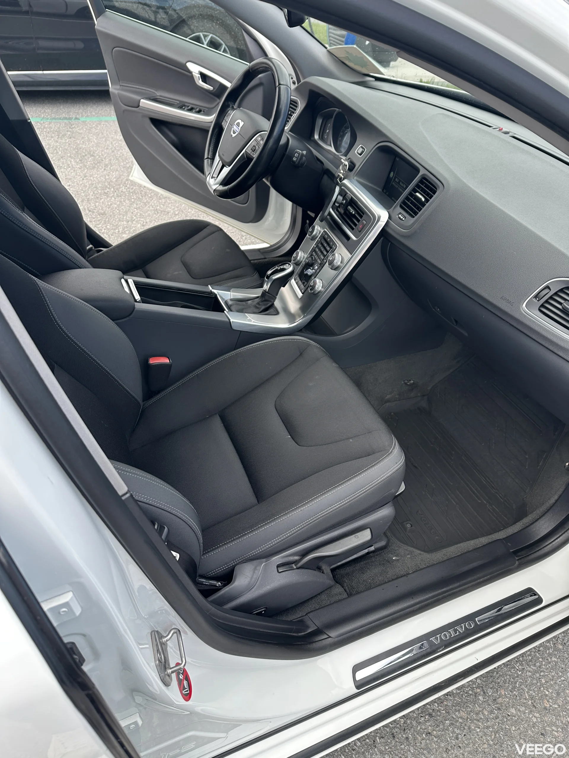 Volvo V60 2.4 133kW