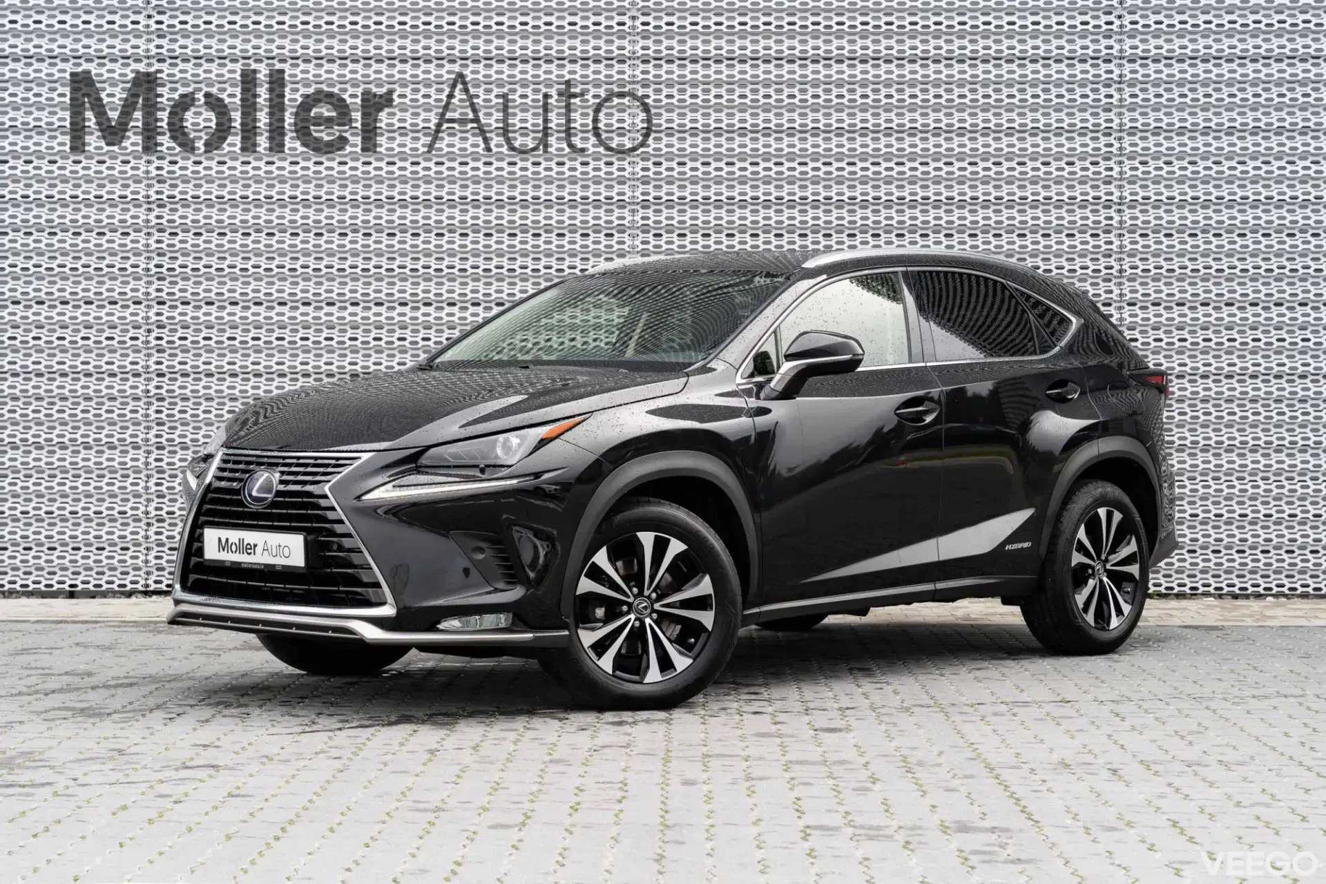 Lexus NX 300h 145kW