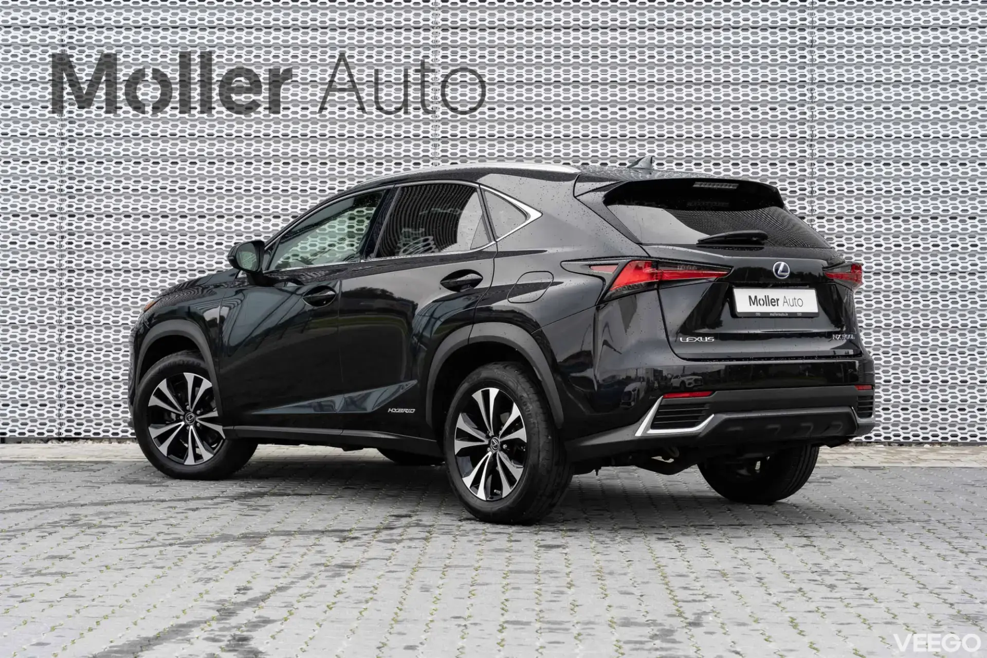 Lexus NX 300h 145kW