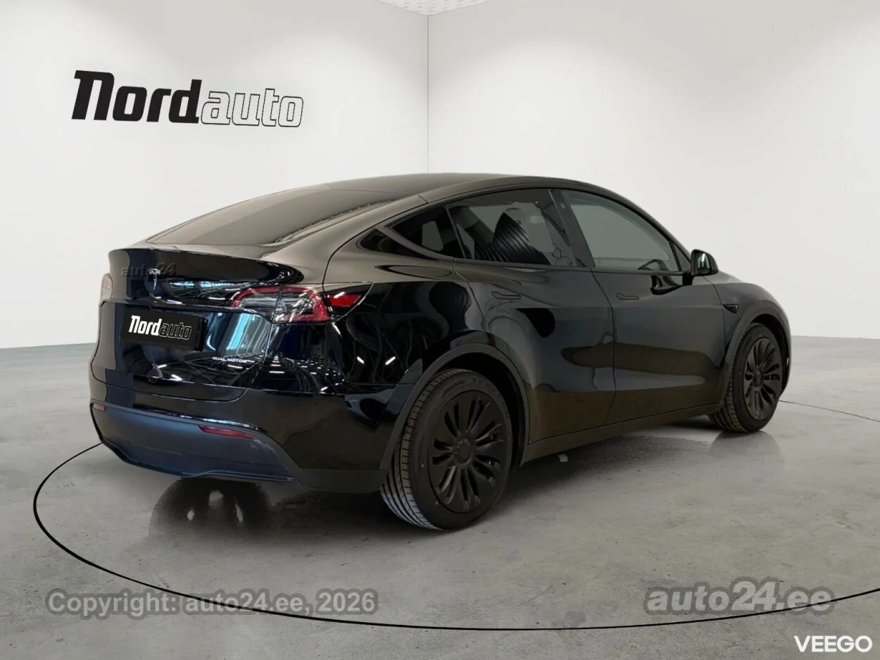 Tesla Model Y AWD Dual Motor Long Range 153kW