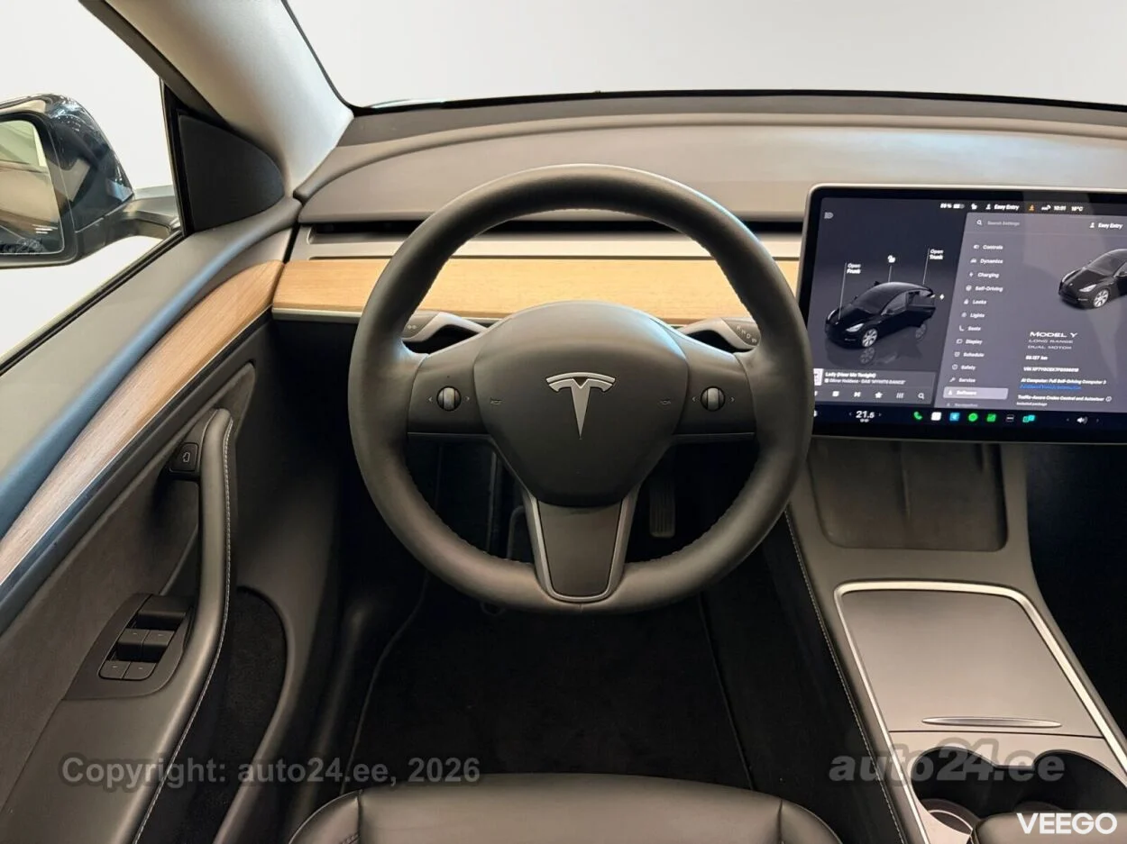 Tesla Model Y AWD Dual Motor Long Range 153kW