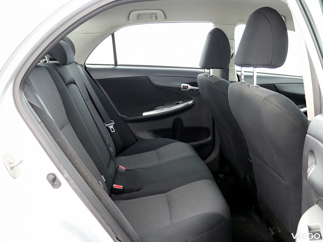 Toyota Corolla 1.6 97kW