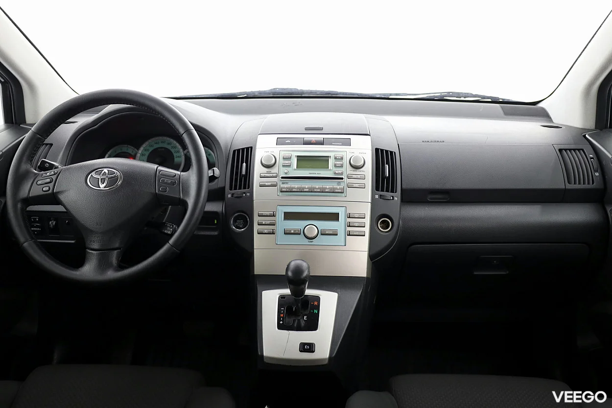 Toyota Corolla Verso 1.8 95kW