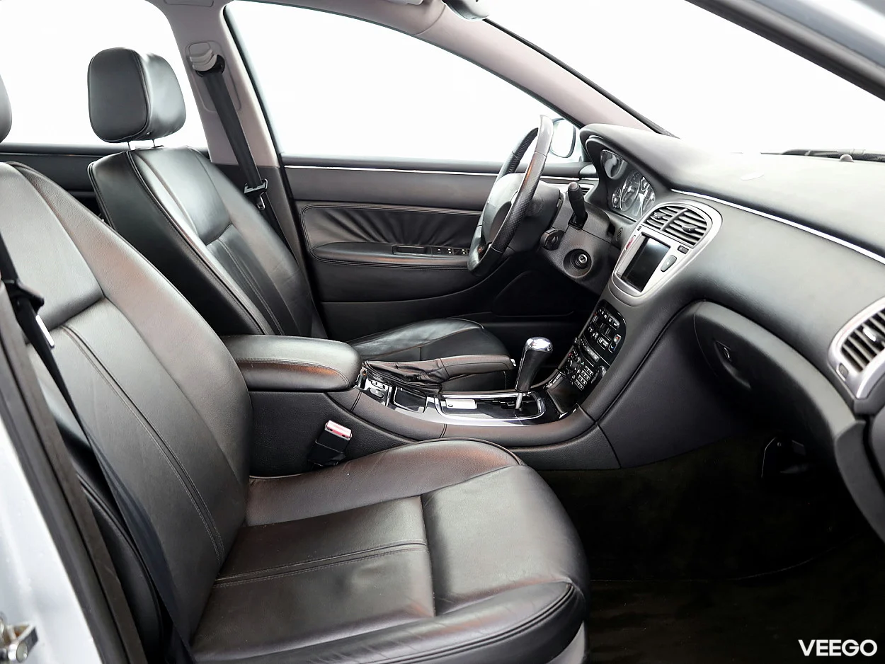 Peugeot 607 2.7 150kW