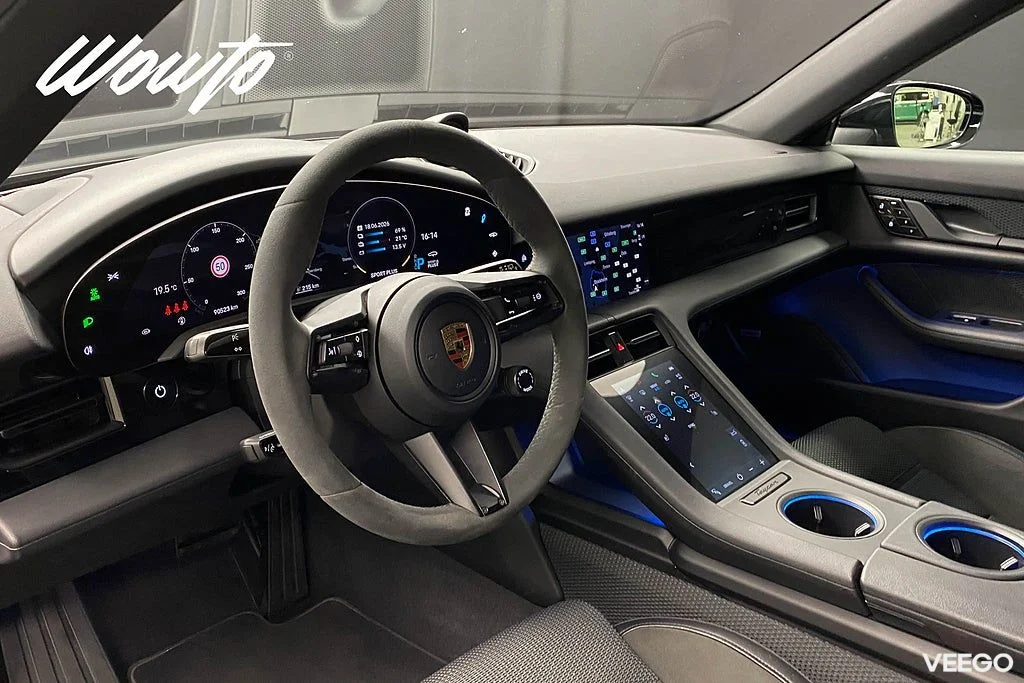 Porsche Taycan 4S Cross Turismo 571HK /HuD /18-Vägs /Se Spec 420kW