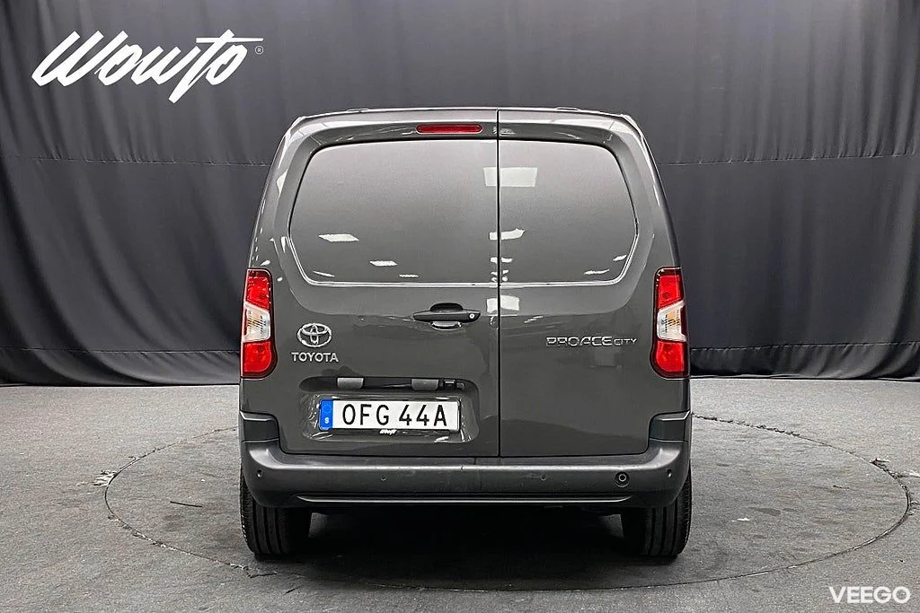 Toyota Proace City 1.5D 102HK 3-Sits /B-Kamera /Moms 75kW