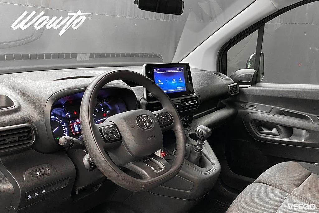 Toyota Proace City 1.5D 102HK 3-Sits /B-Kamera /Moms 75kW