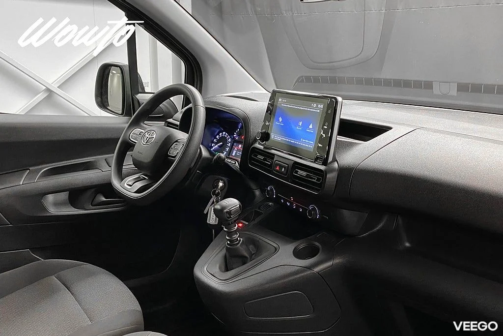 Toyota Proace City 1.5D 102HK 3-Sits /B-Kamera /Moms 75kW