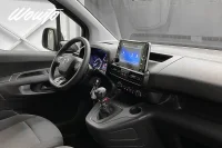 Toyota Proace City 1.5D 102HK 3-Sits /B-Kamera /Moms 75kW thumbnail