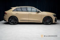 Audi SQ8 TFSI quattro B&O Luftfjädring Massage Pano 360 MOMS 373kW thumbnail