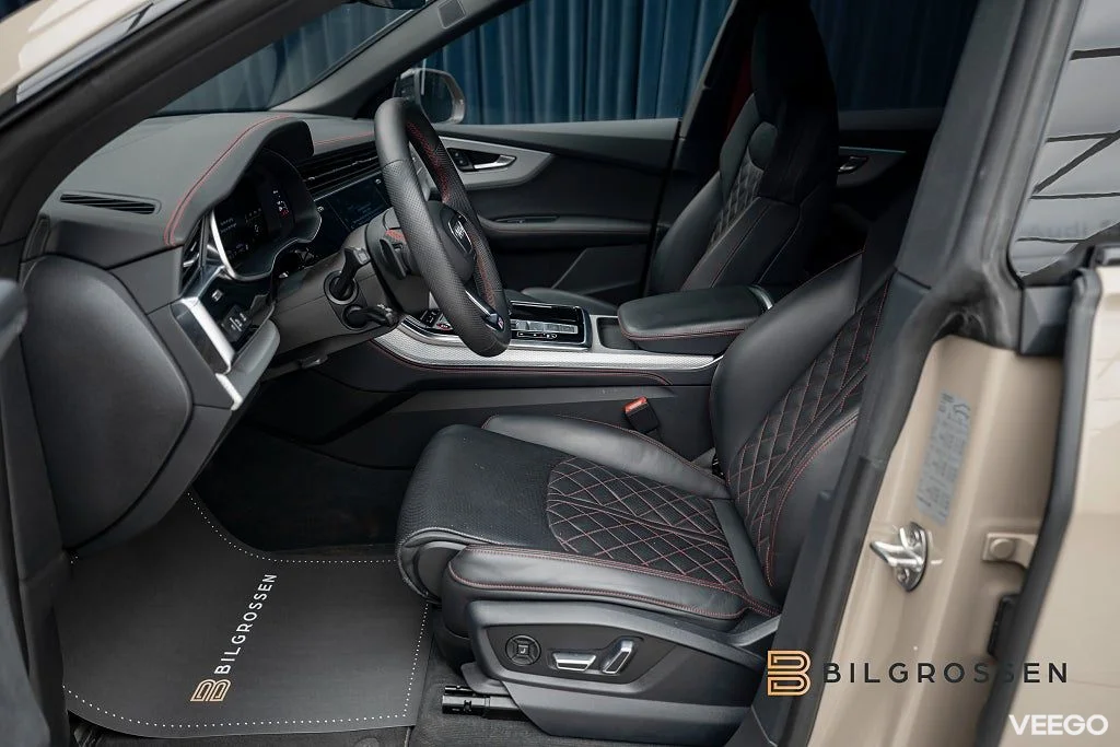 Audi SQ8 TFSI quattro B&O Luftfjädring Massage Pano 360 MOMS 373kW
