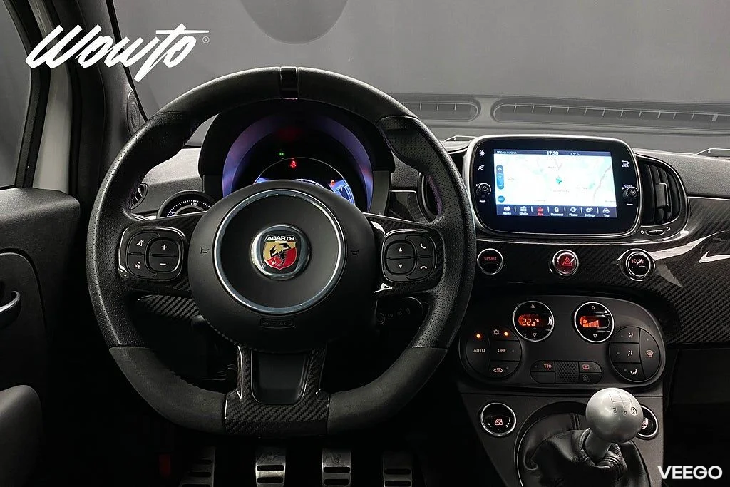 Abarth 595 Esseesse 180HK /Akrapovic /Skalstolar/ Kolfiber 132kW