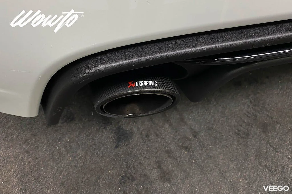Abarth 595 Esseesse 180HK /Akrapovic /Skalstolar/ Kolfiber 132kW