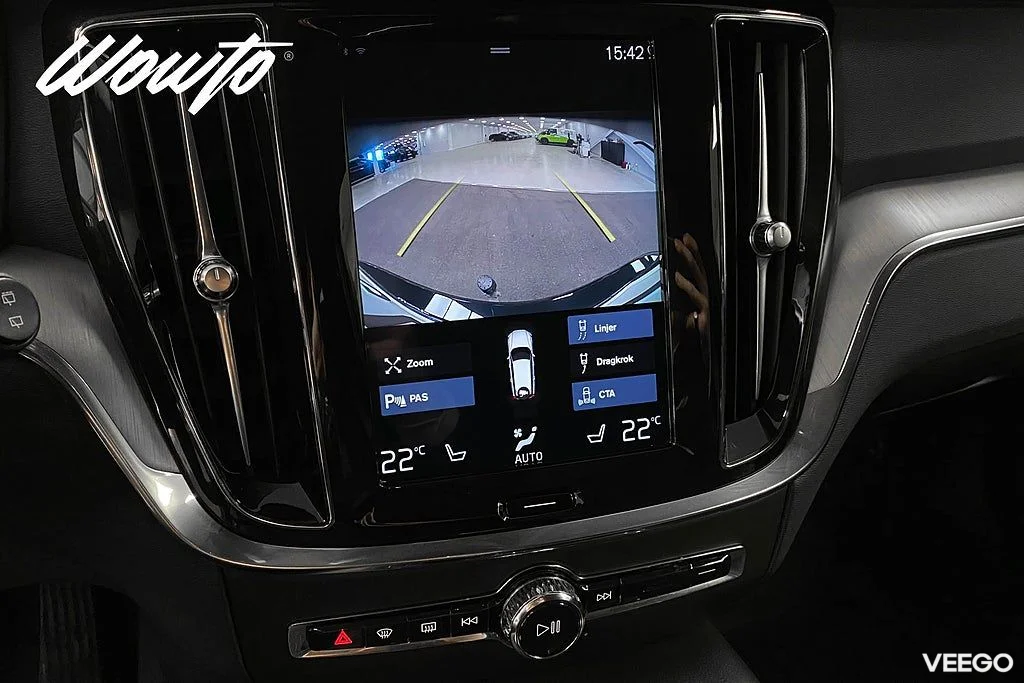 Volvo V60 T6 TwEn AWD 341HK Momentum /Drag /Navi 251kW