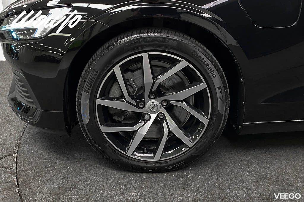 Volvo V60 T6 TwEn AWD 341HK Momentum /Drag /Navi 251kW