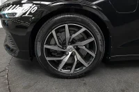 Volvo V60 T6 TwEn AWD 341HK Momentum /Drag /Navi 251kW thumbnail