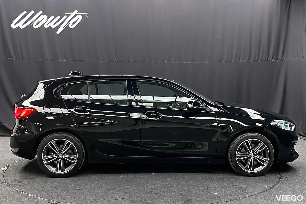 BMW 118 i 136HK Sport Line /Navi /Cockpit /PDC 100kW