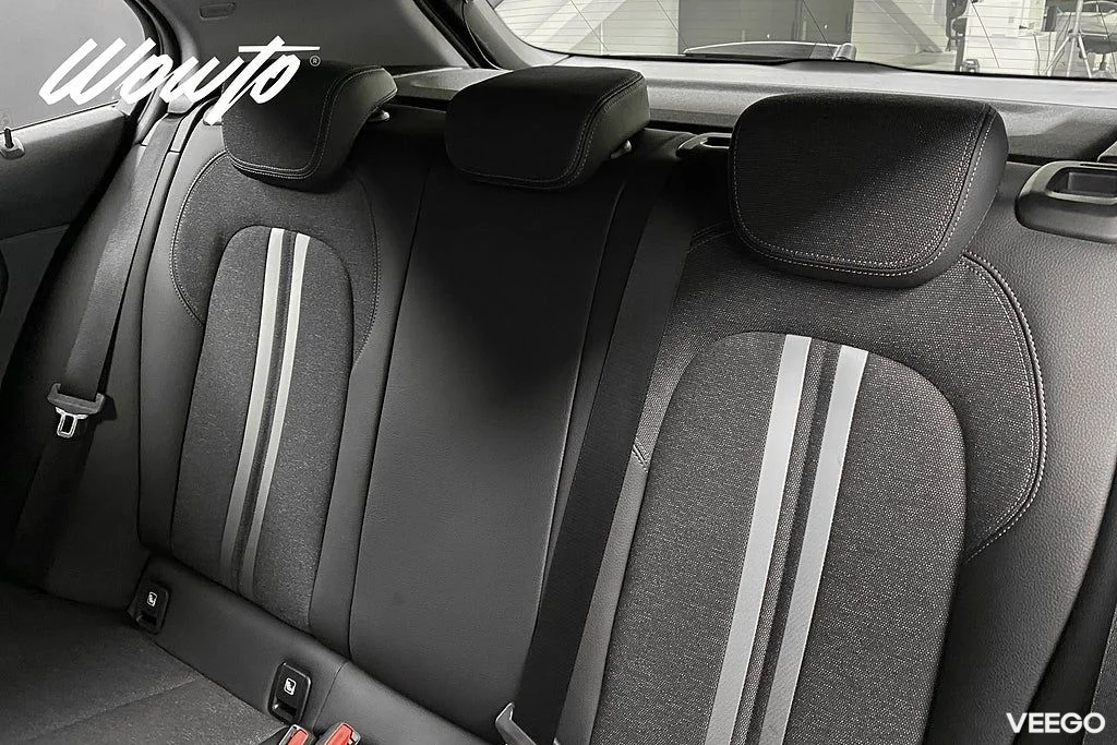 BMW 118 i 136HK Sport Line /Navi /Cockpit /PDC 100kW