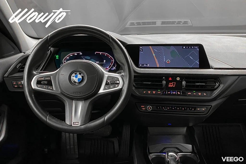 BMW 118 i 136HK Sport Line /Navi /Cockpit /PDC 100kW