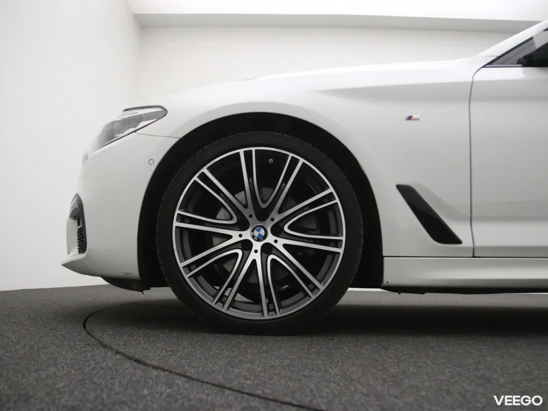 BMW 520 2 140kW