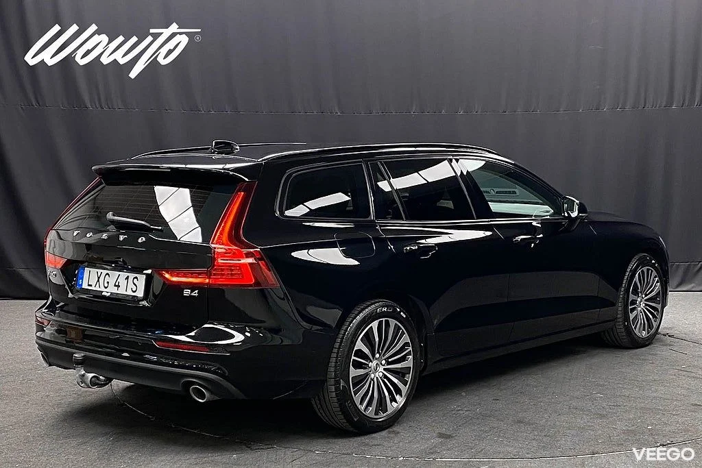 Volvo V60 B4 197HK Momentum Adv /Drag /Värmare 145kW