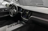 Volvo V60 B4 197HK Momentum Adv /Drag /Värmare 145kW thumbnail