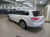 Volkswagen Passat 2.0 140kW thumbnail